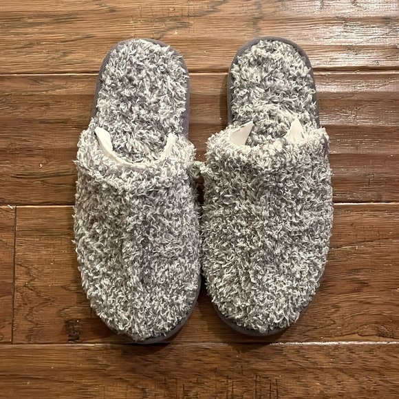 Barefoot Dreams Memory Foam Slipper in Heathered Graphite/White Size M - Picture 1 of 6